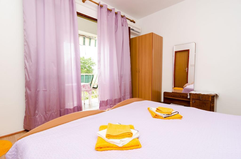 Guest House Kola Slano Δωμάτιο φωτογραφία